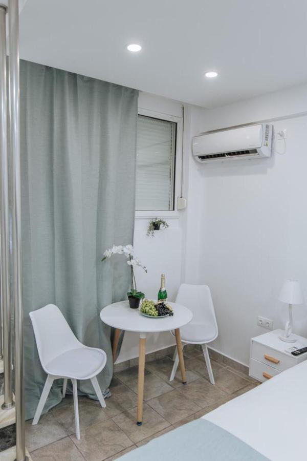 Your Cozy Sapphire Apartment Vipgreece Athen Exterior foto